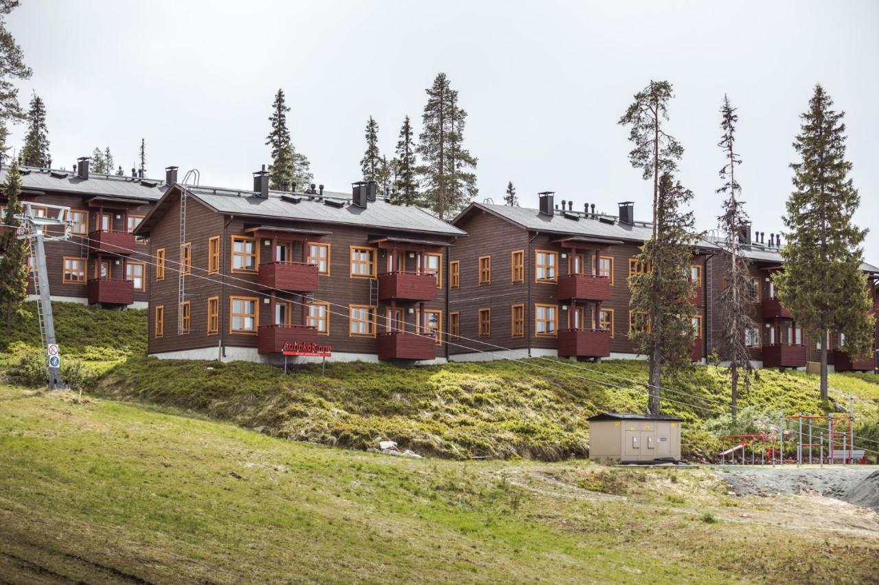 Ski-Inn Aurinkorinne Ruka Eksteriør billede