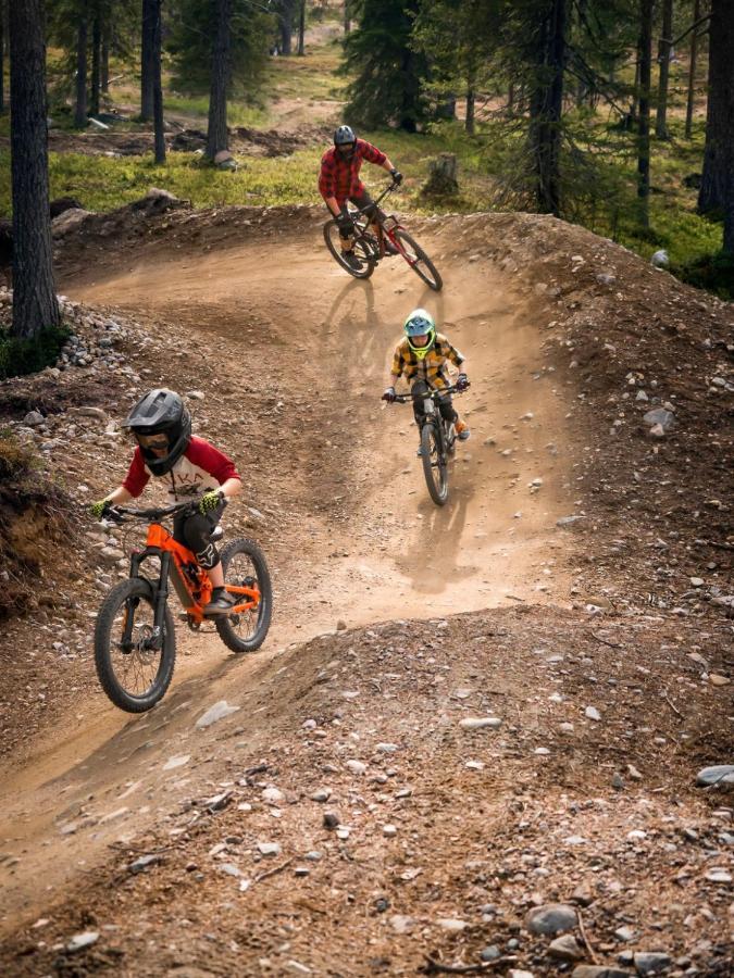 Ski-Inn Aurinkorinne Ruka Eksteriør billede